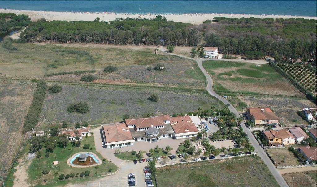 Hotel Miramare Marina di Schiavonea Exteriör bild